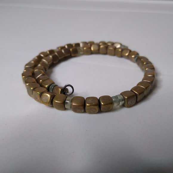 Vintage Square Metal Bead Expanding Bracelet - Picture 5 of 13